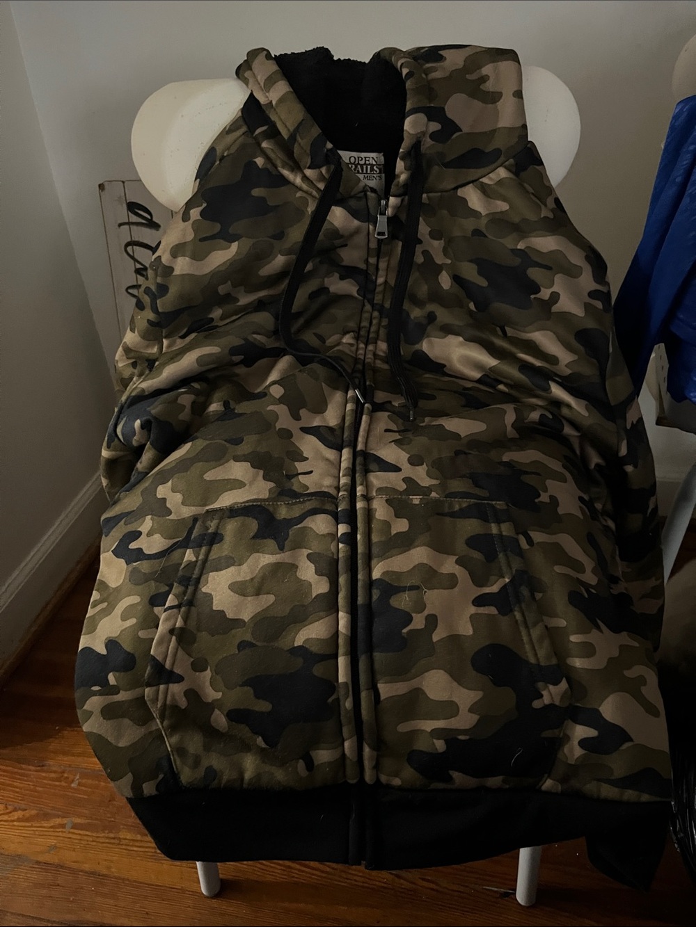 Camo Hooded Puffer Vest - Unbranded